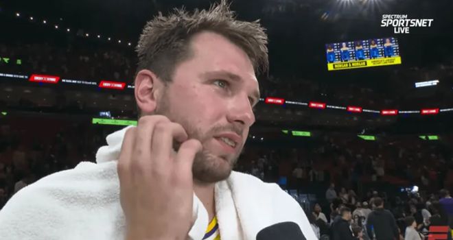 勒布朗背靠背两场高效输出 詹姆斯追平帕里什出