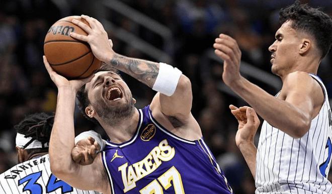 东契奇与亚历山大展开MVP争夺战 东契奇状态回升