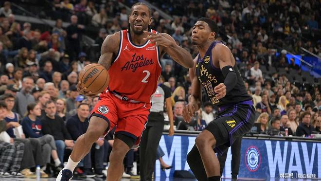 伦纳德快船生涯告终 交易传闻引爆联盟